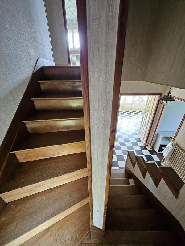 Maison - 110 m² - 7 pièces