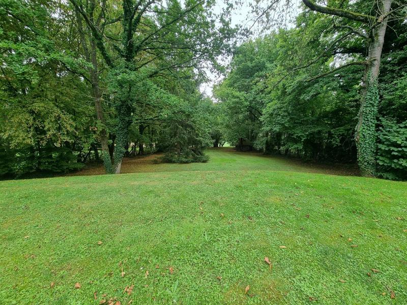 Maison - 167 m² - 10 pièces