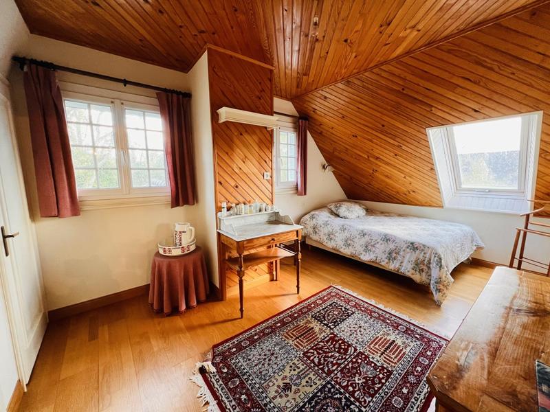 Maison - 131 m² - 5 pièces