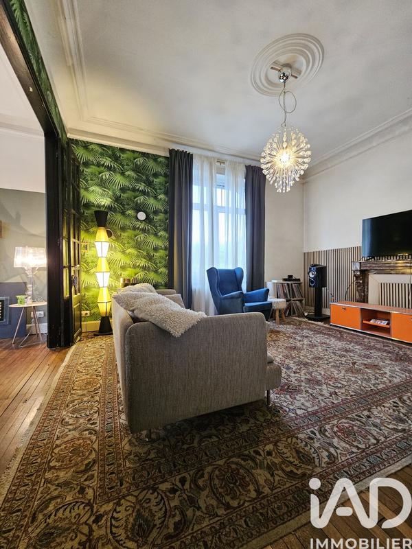 Maison de ville - 222 m² - 7 pièces