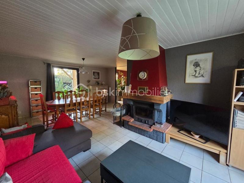 Maison traditionnelle - 152 m² - 8 pièces