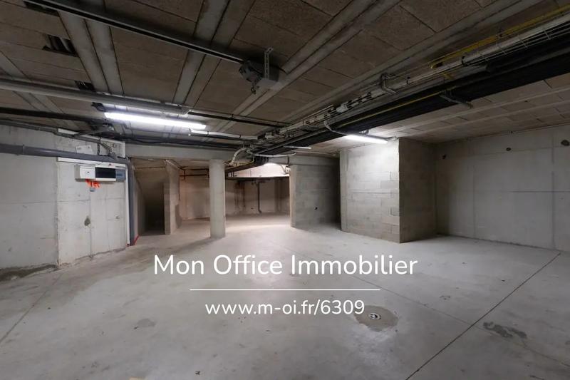 Maison - 178 m² - 6 pièces