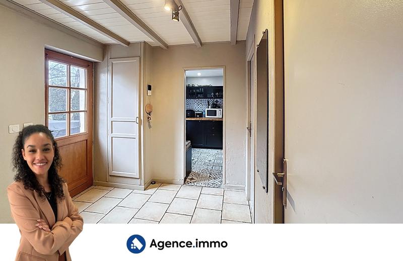 Maison - 217 m² - 8 pièces