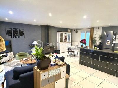 Pavillon - 105 m² - 5 pièces