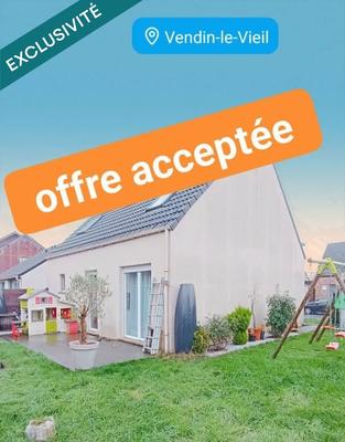 Maison - 95 m² - 4 pièces