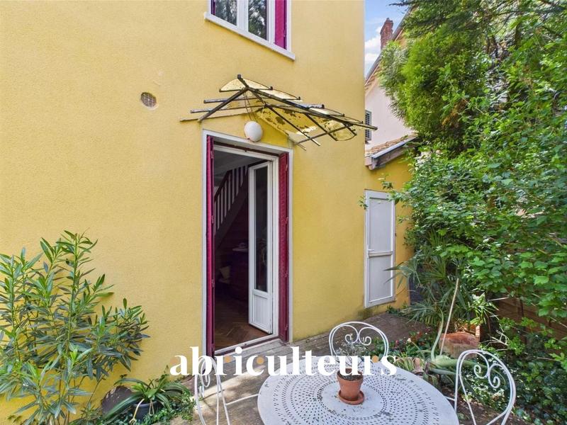 Maison - 123 m² - 6 pièces