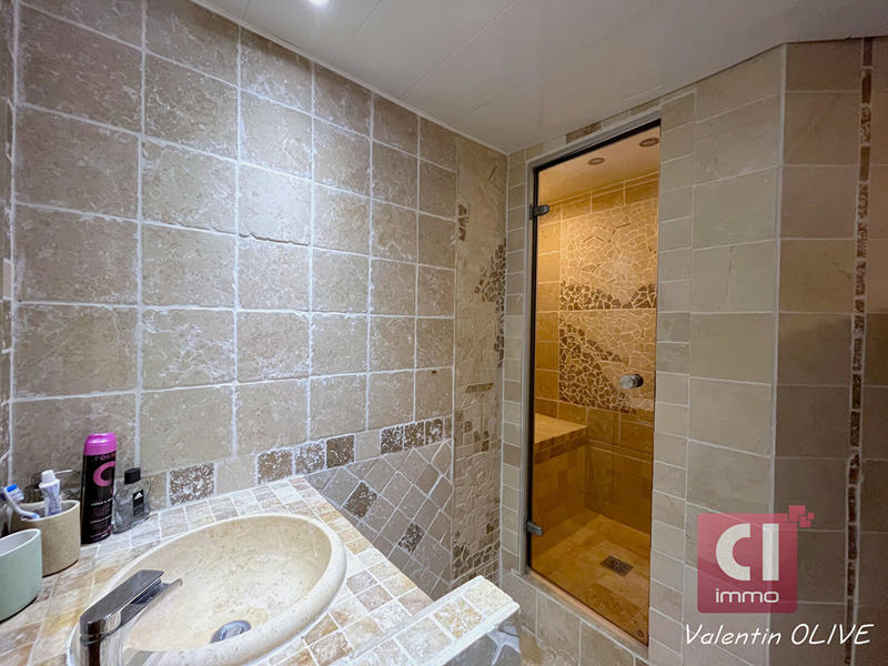 Maison - 128 m² - 6 pièces