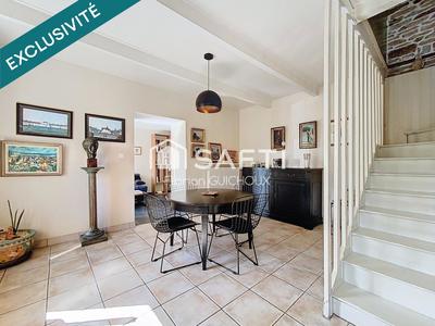 Maison - 98 m² - 4 pièces