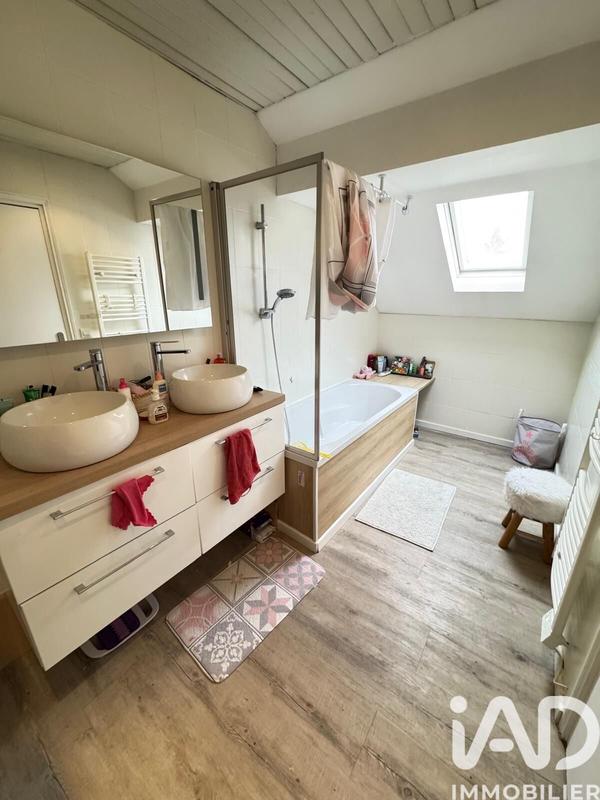 Maison - 175 m² - 8 pièces