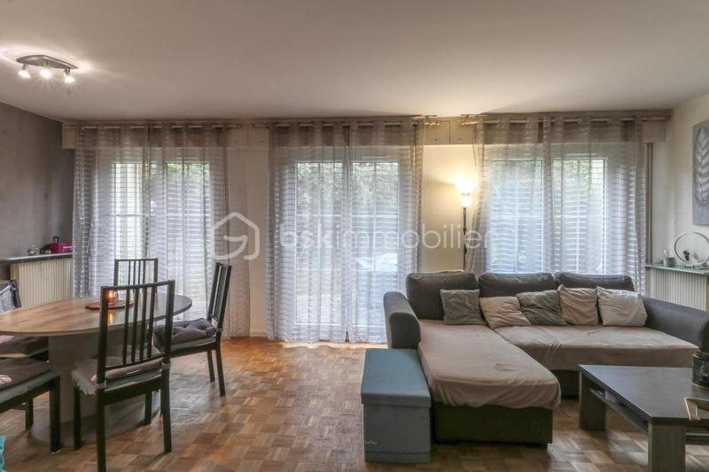 Maison - 86 m² - 4 pièces