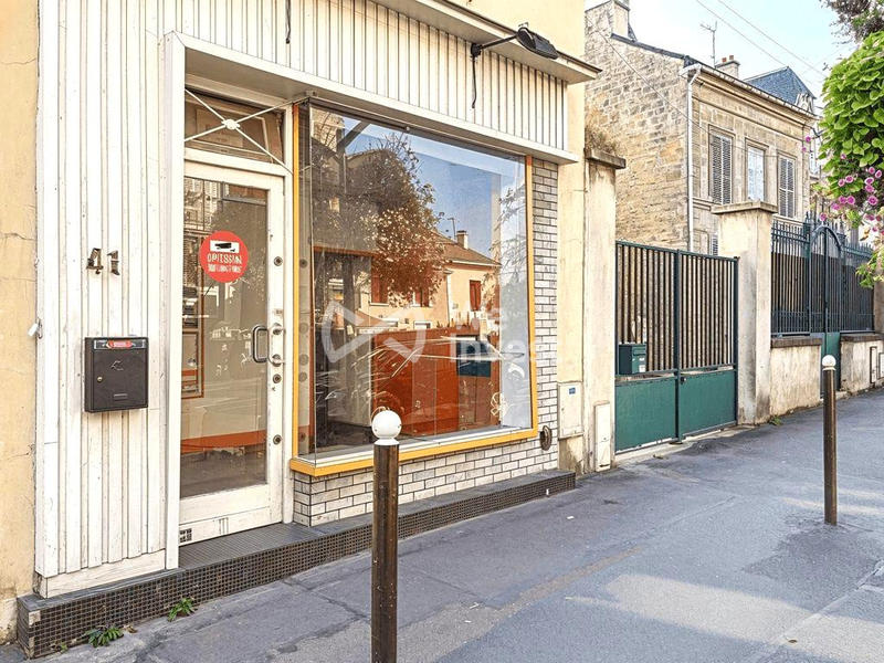 Local commercial - 27 m² - 2 pièces