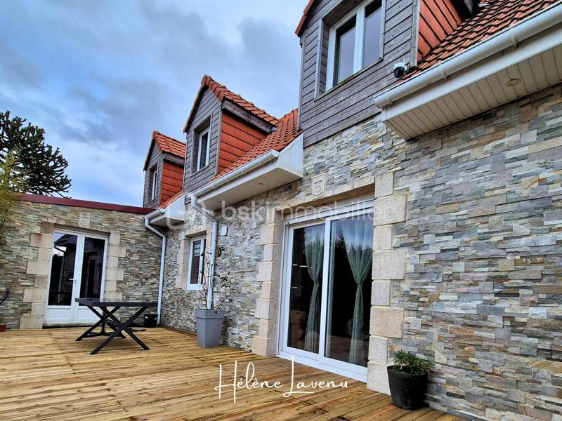 Maison - 128 m² - 6 pièces