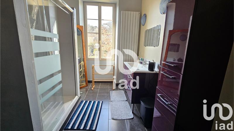Maison - 238 m² - 8 pièces