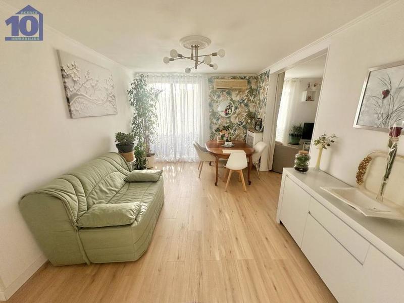 Appartement - 81 m² - 3 pièces