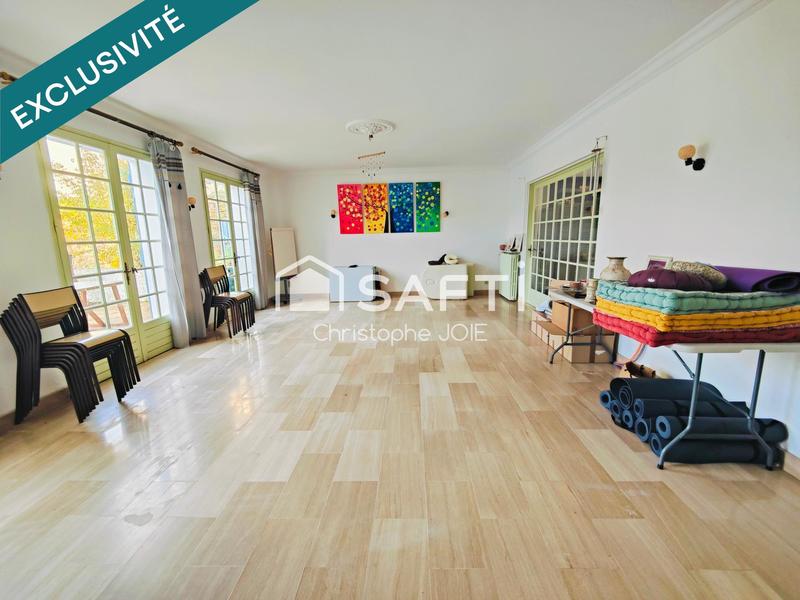 Maison de maîtres - 266 m² - 8 pièces