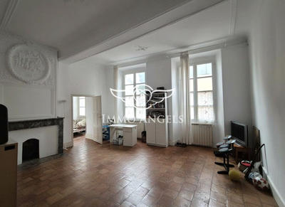 Maison ancienne - 229 m² - 11 pièces