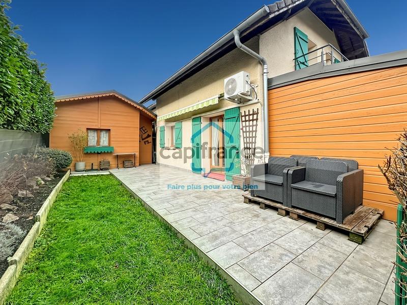 Maison - 120 m² - 5 pièces