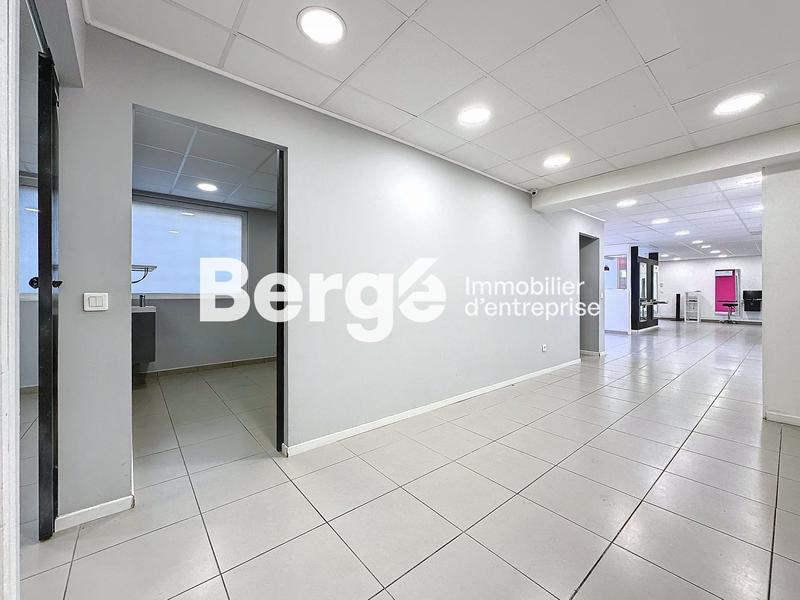 Local commercial - 121 m²