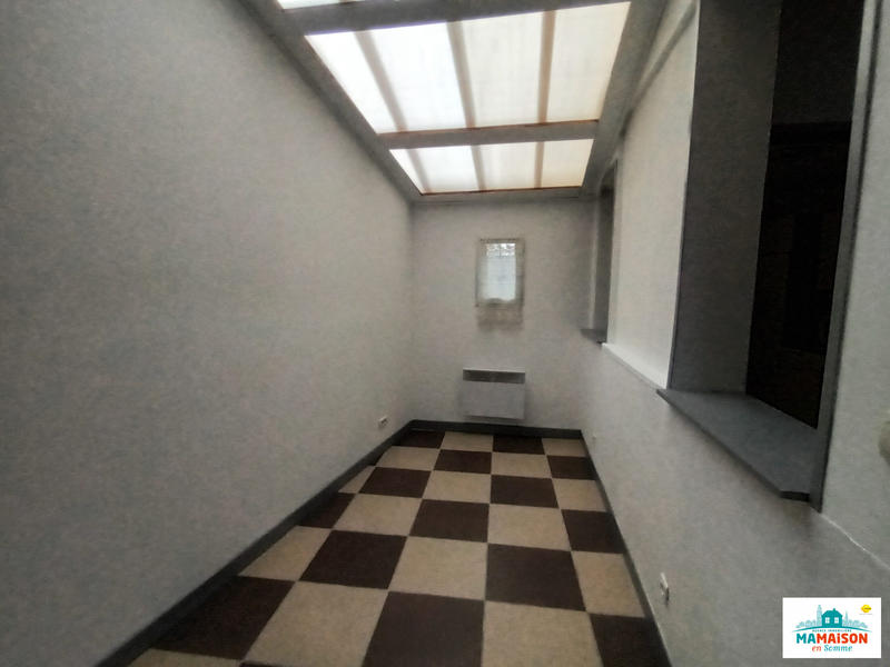 Maison - 80 m² - 5 pièces