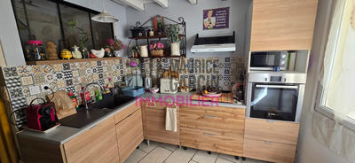 Maison - 75 m² - 4 pièces