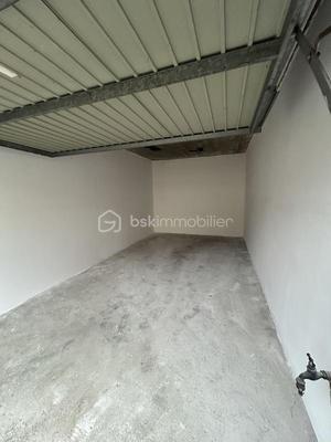 Garage - 13 m²