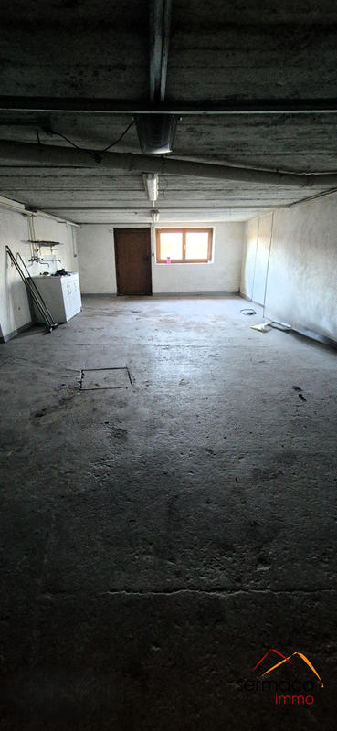 Maison - 177 m² - 7 pièces