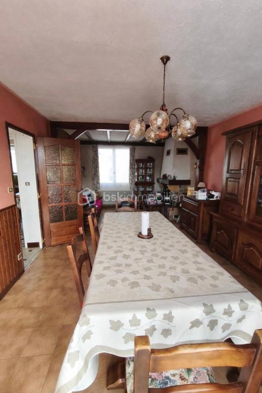 Maison - 95 m² - 5 pièces