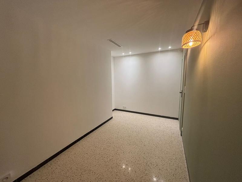 Bureau - 56 m² - 4 pièces