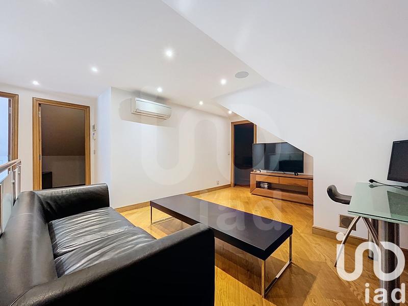 Maison - 181 m² - 7 pièces