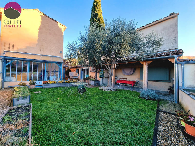 Maison - 90 m² - 5 pièces