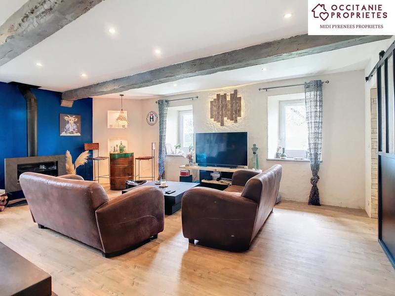 Propriété - 524 m² - 10 pièces