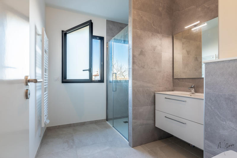 Appartement - 111 m² - 4 pièces