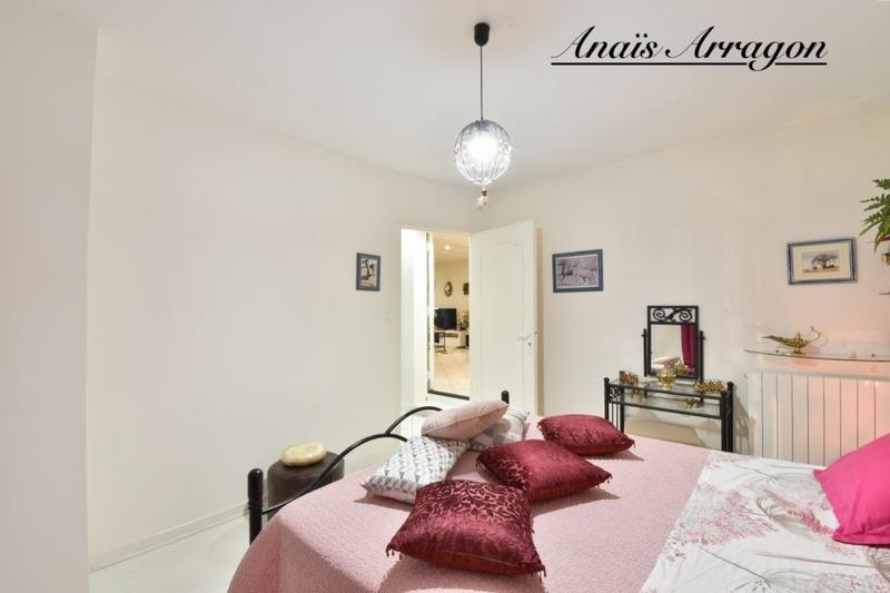 Maison de ville - 310 m² - 7 pièces