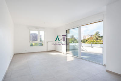 Appartement - 91 m² - 4 pièces