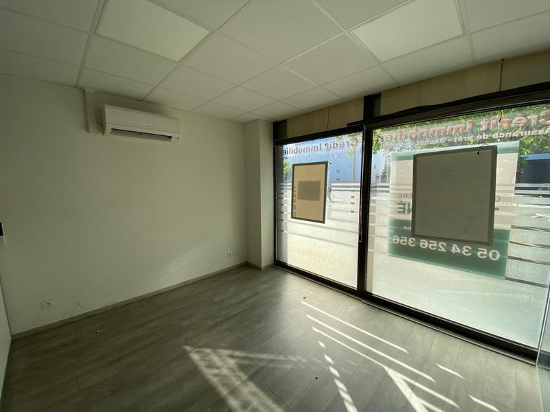 Local commercial - 121 m²