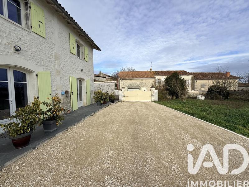 Maison de ville - 147 m² - 7 pièces