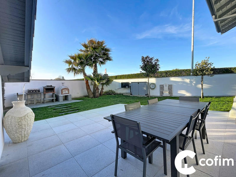 Maison - 107 m² - 5 pièces