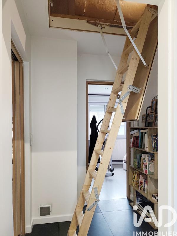 Maison - 95 m² - 7 pièces