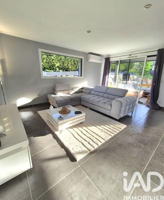 Maison - 150 m² - 6 pièces