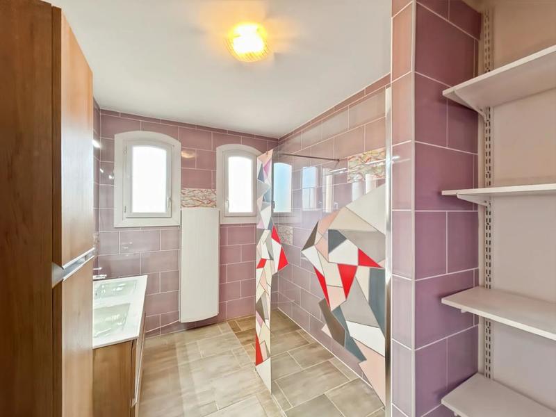 Maison - 165 m² - 6 pièces