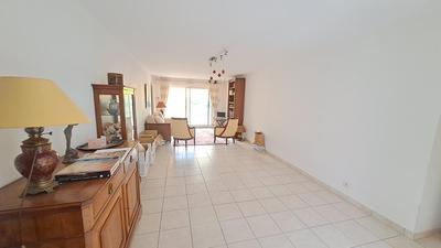 Appartement - 84 m² - 3 pièces