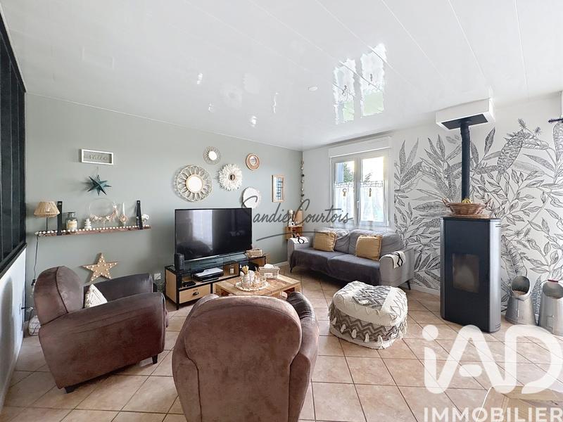 Maison - 90 m² - 4 pièces