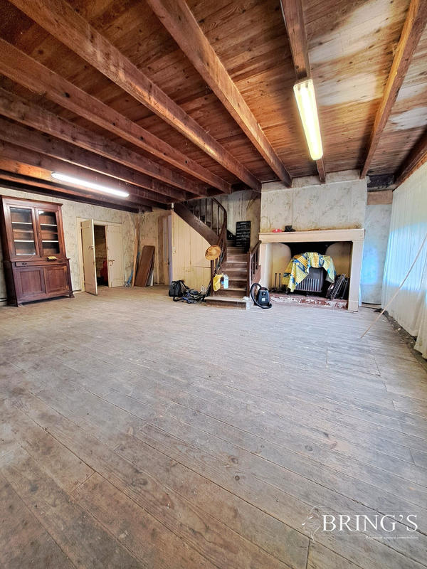 Maison - 153 m² - 6 pièces