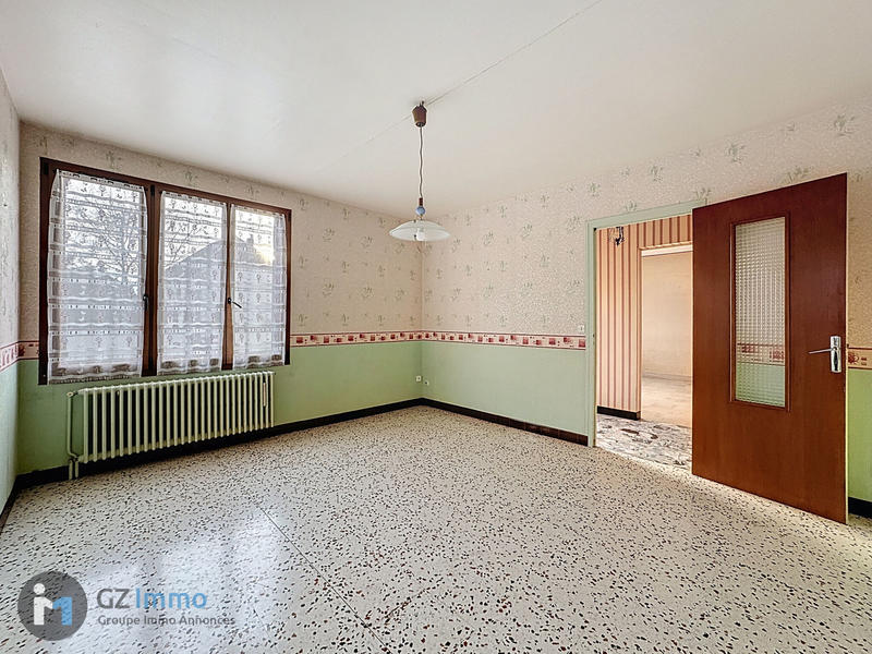 Maison - 137 m² - 6 pièces