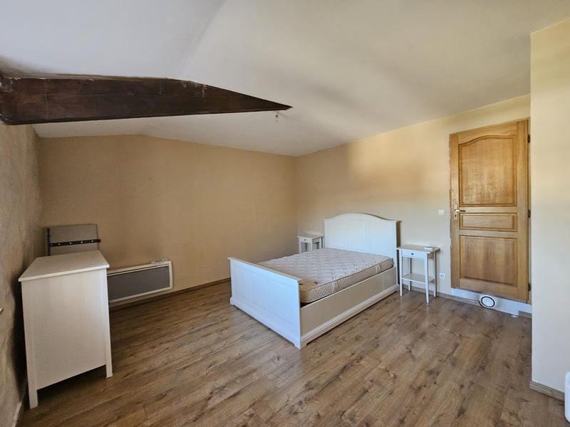 Maison - 270 m² - 10 pièces