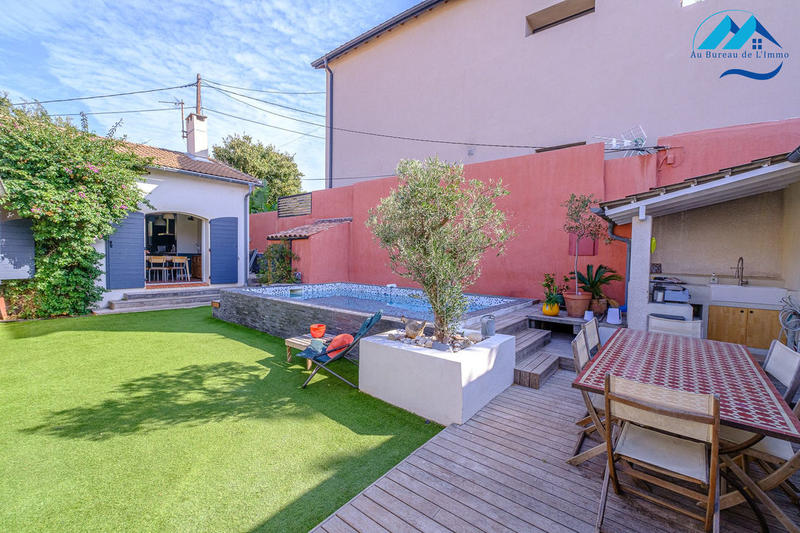 Maison - 197 m² - 8 pièces