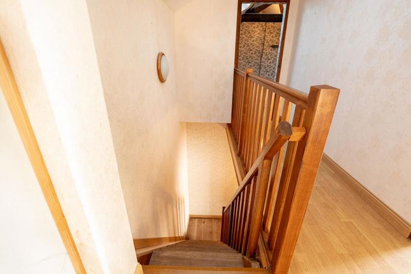 Maison - 173 m² - 6 pièces