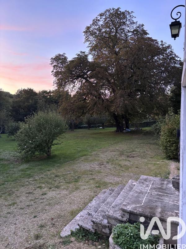 Maison de ville - 384 m² - 15 pièces