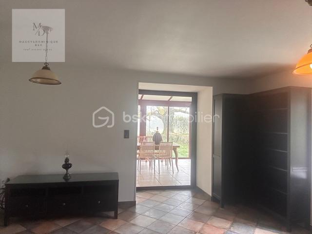 Maison de village - 189 m² - 9 pièces