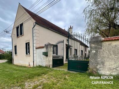 Propriété - 290 m² - 12 pièces